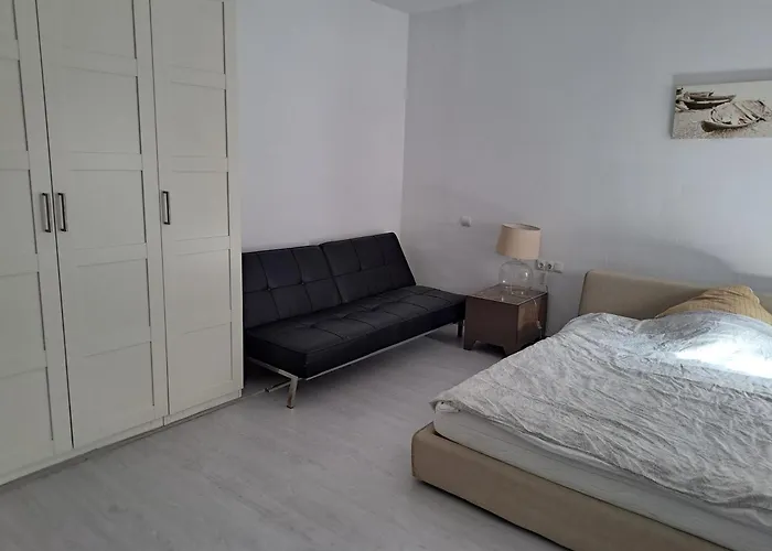 Huge Penthouse With Private Shared Terrace And Kitchen Views