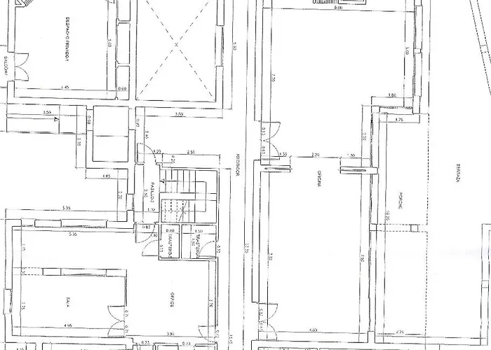 Hostal Huge Penthouse With Private Shared Terrace And Kitchen Views