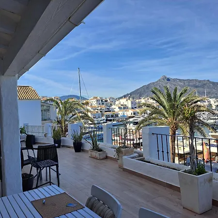 Hostel Huge Penthouse With Private Shared Terrace And Kitchen Views Marbella