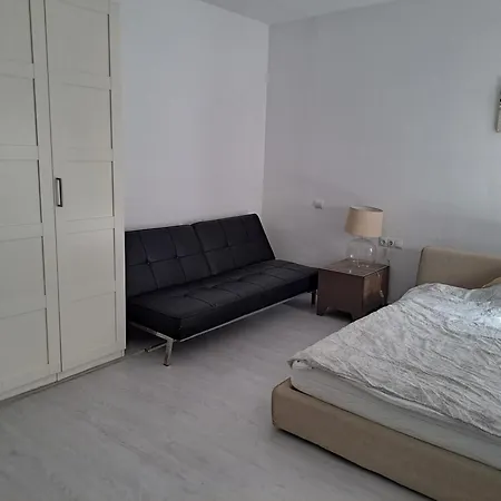 Huge Penthouse With Private Shared Terrace And Kitchen Views