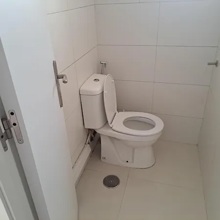 Huge Penthouse With Private Shared Terrace And Kitchen Views